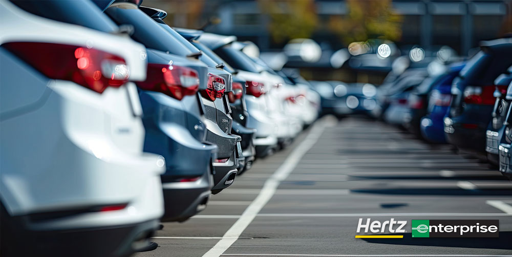 Family getting rental at an auto body shop